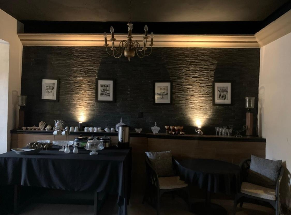 The Black Tree Hotel Colonial Масатлан Екстериор снимка